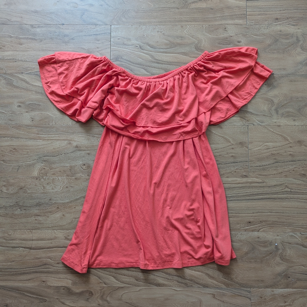 Chelsea & Theodore Coral Off-Shoulder Top